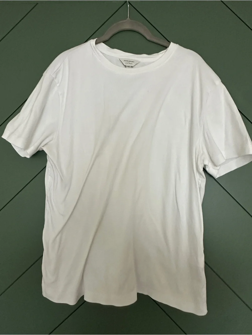 White Banana Republic Luxe Crew Neck T-Shirt